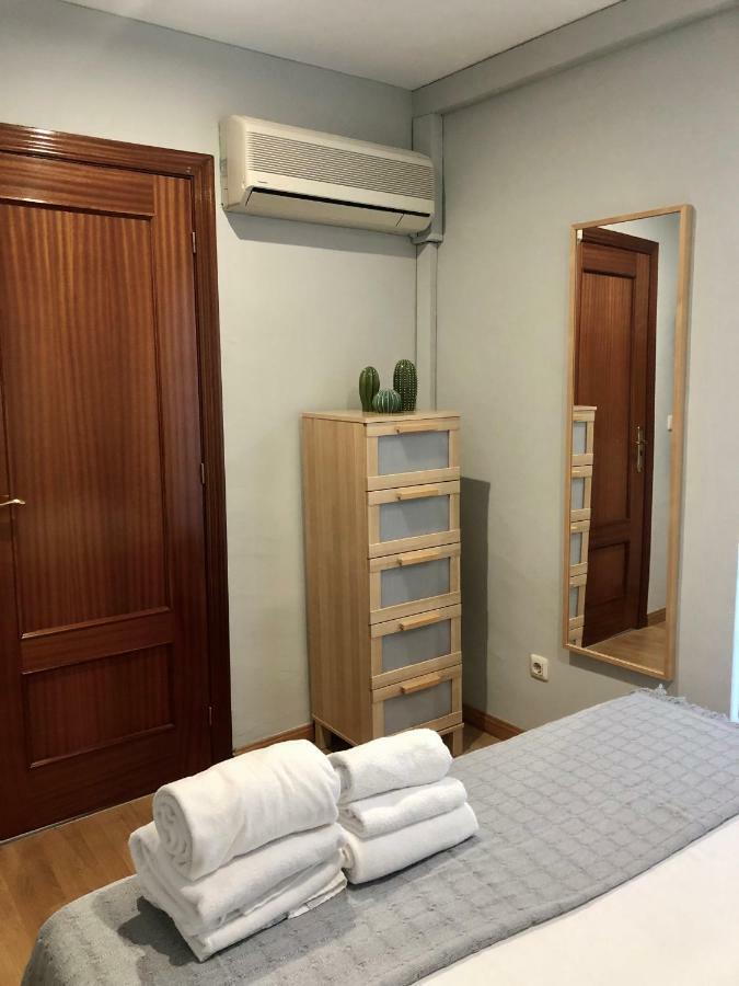Apartamento San Blas-Antiguo Mercado Central Saragoça Exterior foto